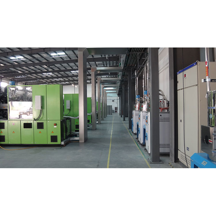 Как централизованная система кормления повышает эффективность производства?